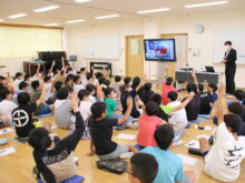 「ゲームでつながる授業と仕事　～ゲーム会社で働く人たち～」の出張授業を実施しました！